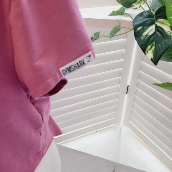 GYMSHARK MAUVE TOP WITH GATHERED ADJUSTABLE BACK SIZE MED - Picture 5 of 6